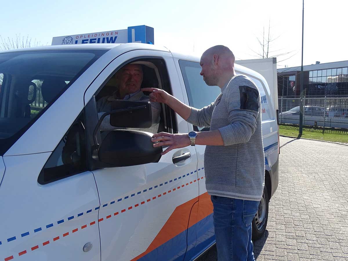 BE rijbewijs in 1 dag LEEUW opleidingen